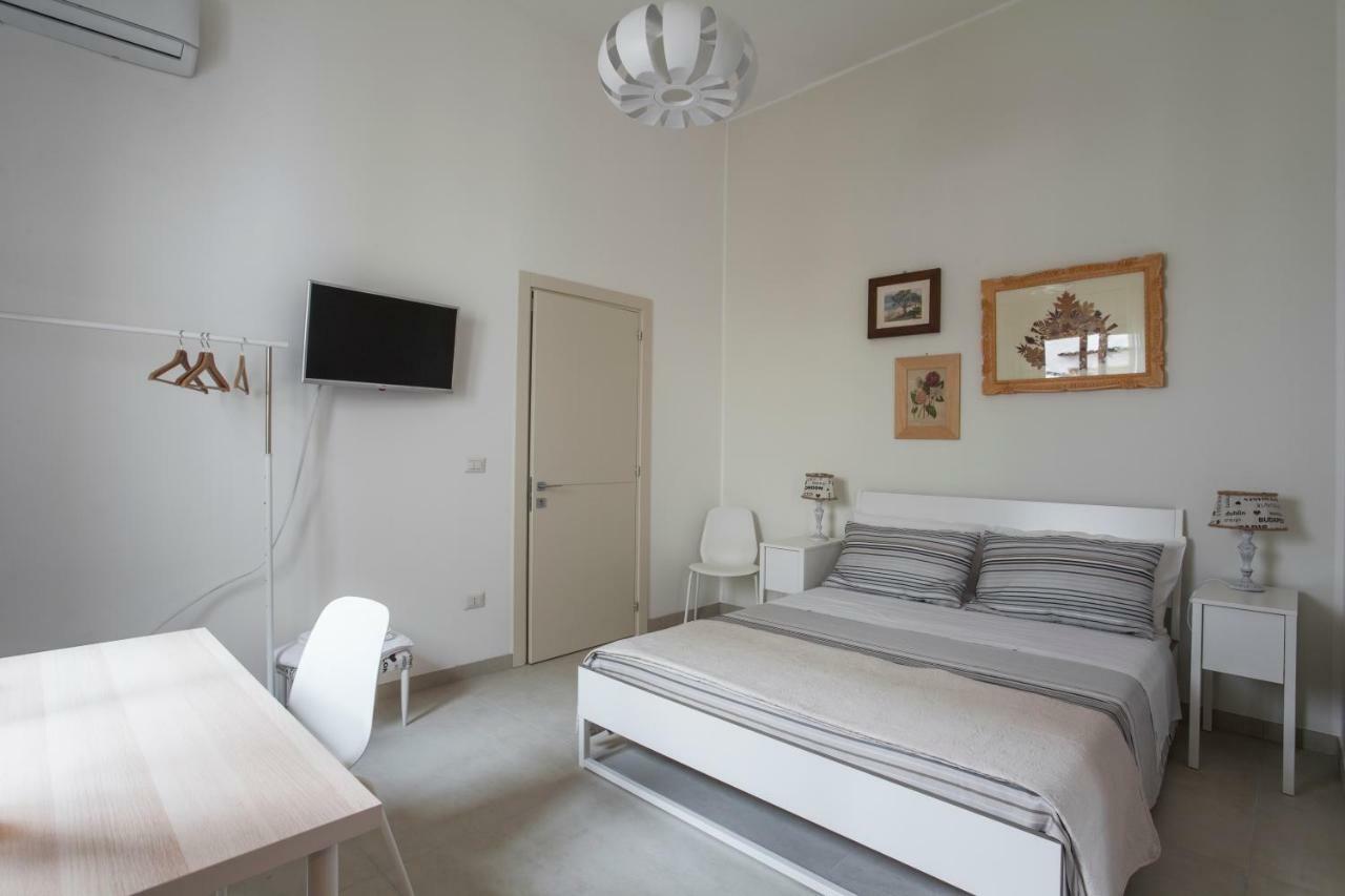 Last Minute Rooms 莱切 外观 照片